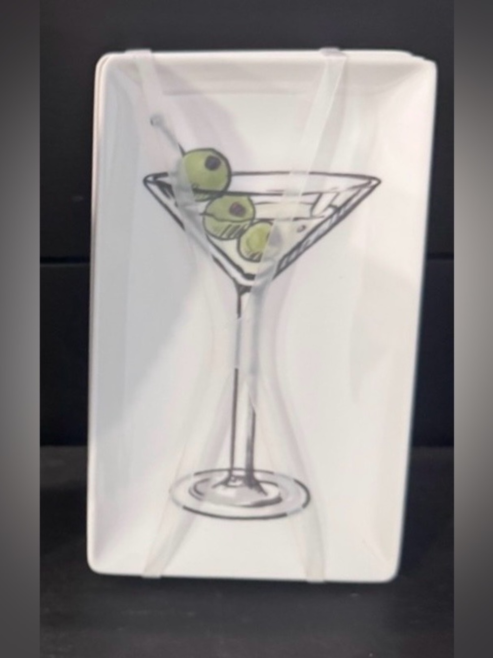 NWT Green Olive Martini Cocktail Print Plastic  Melamine small plates set of 4